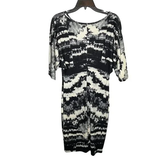 princess polly baby blue dress Armina Black One-Shoulder Feather-Trim Maxi Dress  Club L London